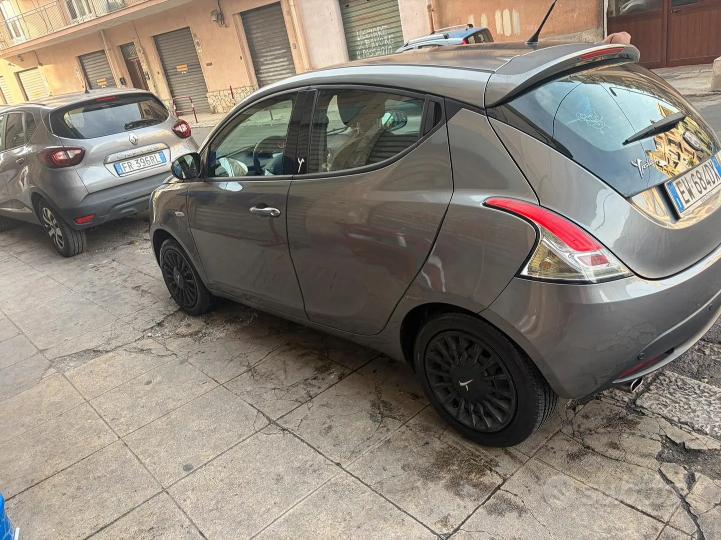 Lancia Ypsilon 2014 photo 2
