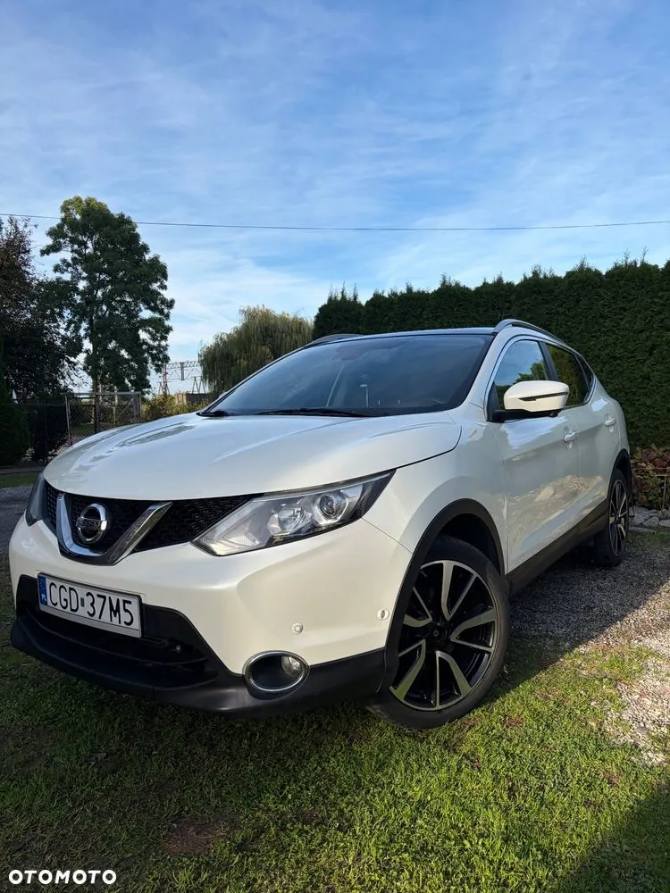 Nissan Qashqai 2015 photo 2