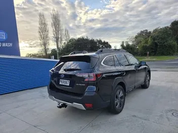 Subaru Outback 2022 photo 2
