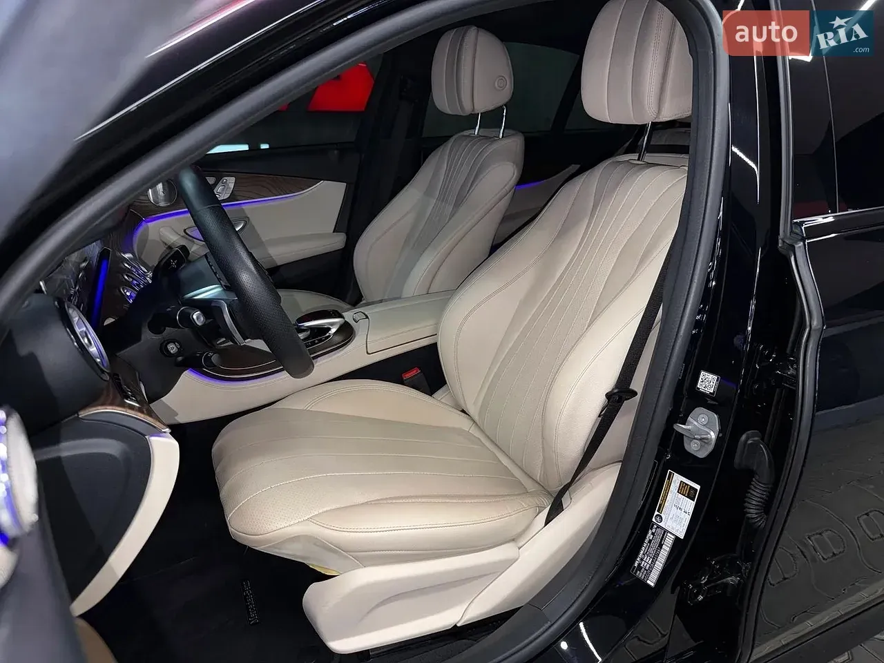 Mercedes-Benz E-Class 2018 photo 4