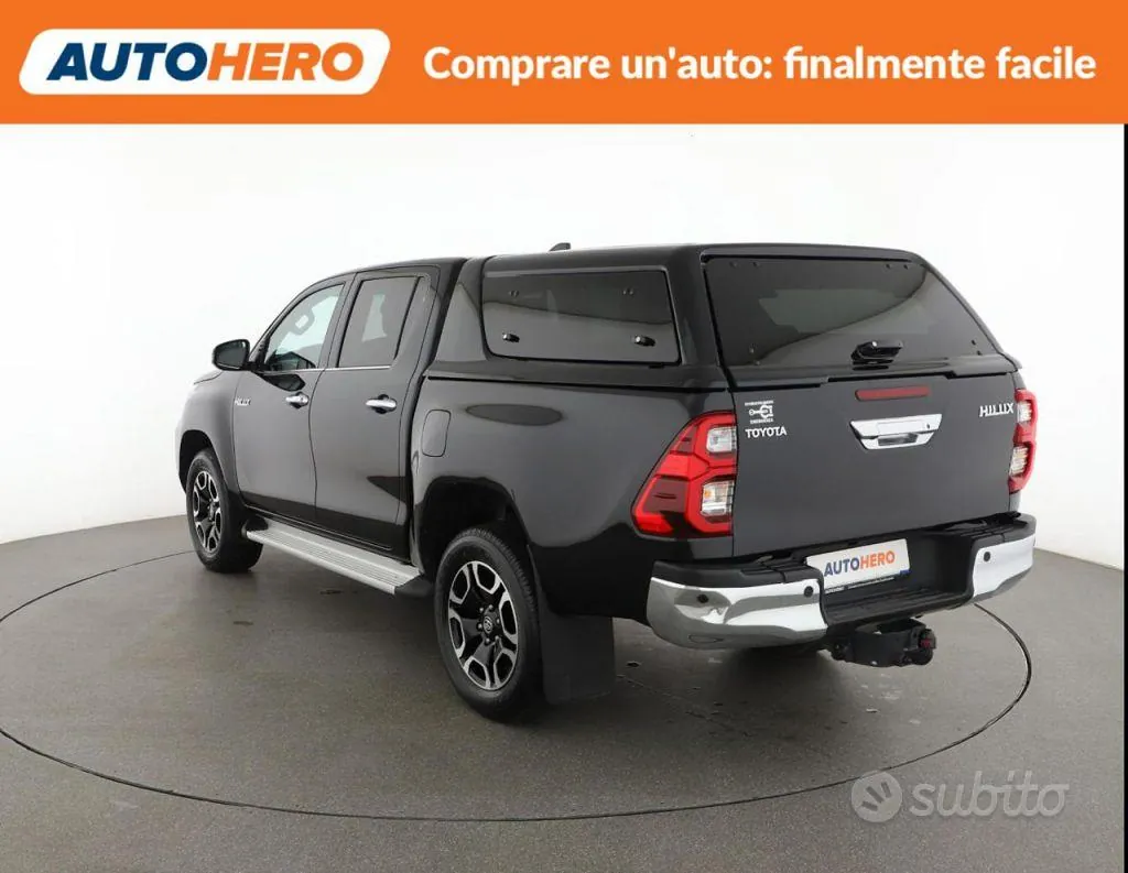 Toyota Hilux 2025 photo 4