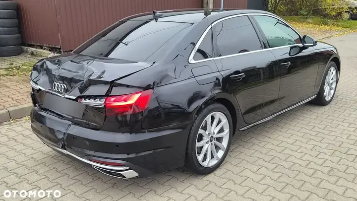 Audi A4 2023 photo 5