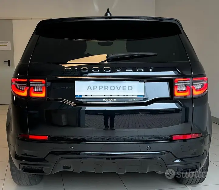 Land Rover Discovery Sport 2024 photo 5