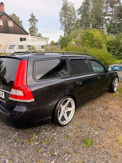 Volvo V70 2014 photo 3