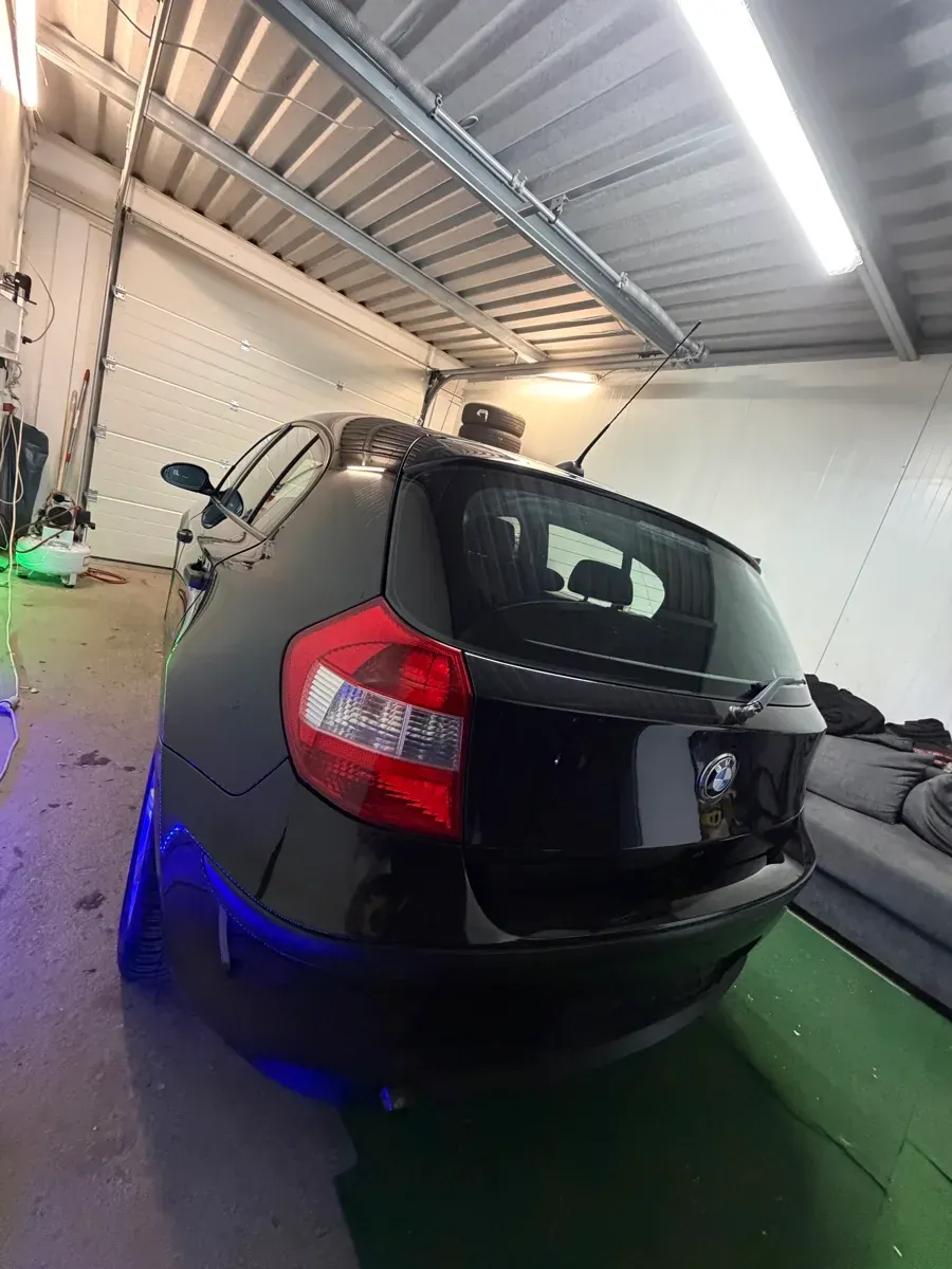 BMW 1 Series 2006 photo 2