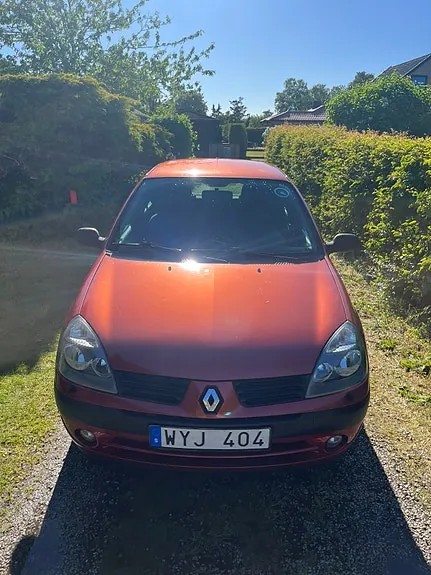 Renault Clio 2005 photo 3