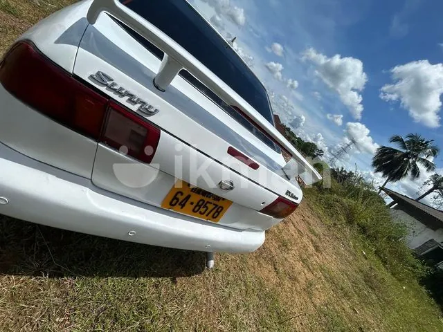 Nissan Sunny 1994 photo 2