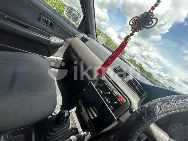 Nissan Sunny 1994 photo 4