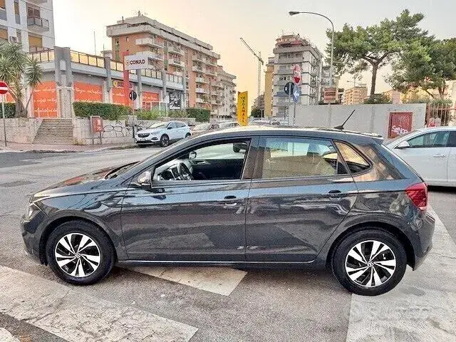 Volkswagen Polo 2021 photo 2