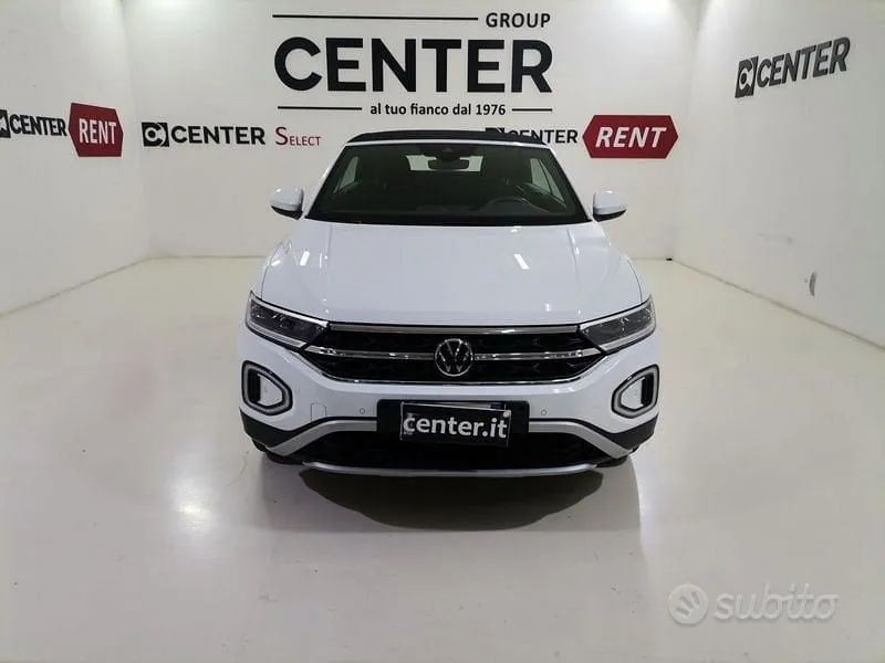 Volkswagen T-Roc 2023 photo 2