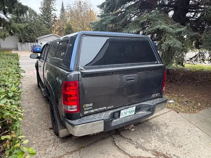 GMC Sierra 1500 2011 photo 3