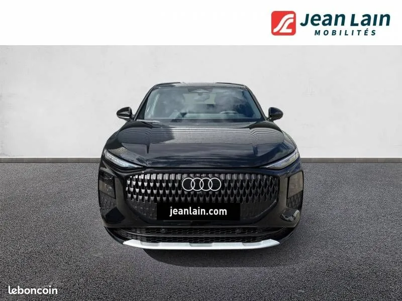 Audi Q3 2026 photo 2