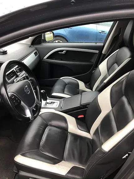 Volvo V70 2011 photo 5