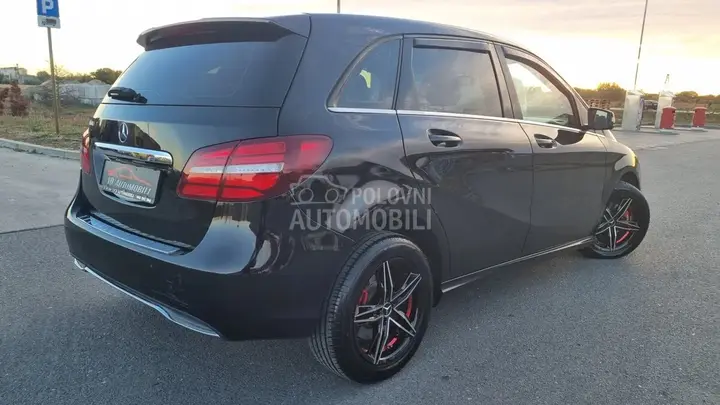 Mercedes-Benz B 180 2018 photo 3