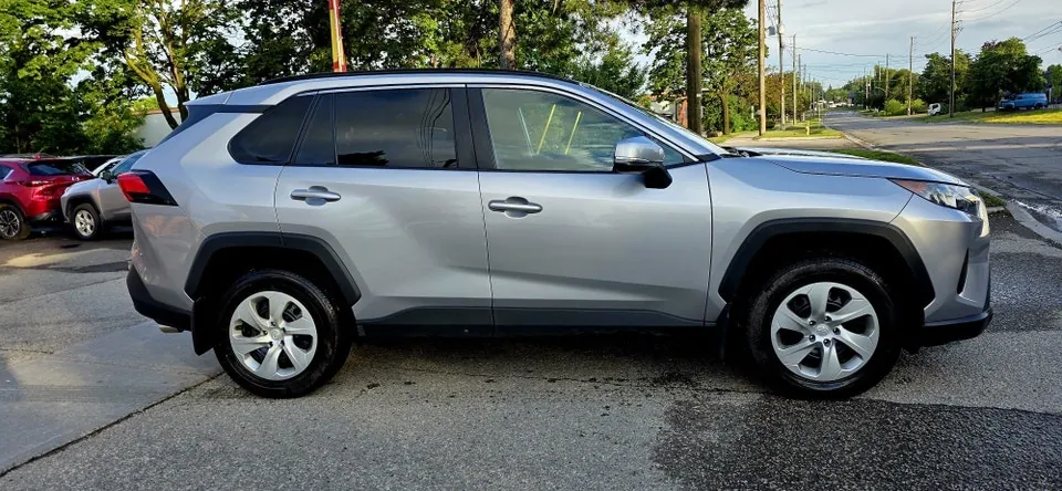 Toyota Rav4 2021 photo 4