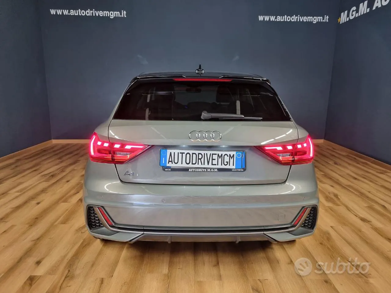 Audi A1 2024 photo 3