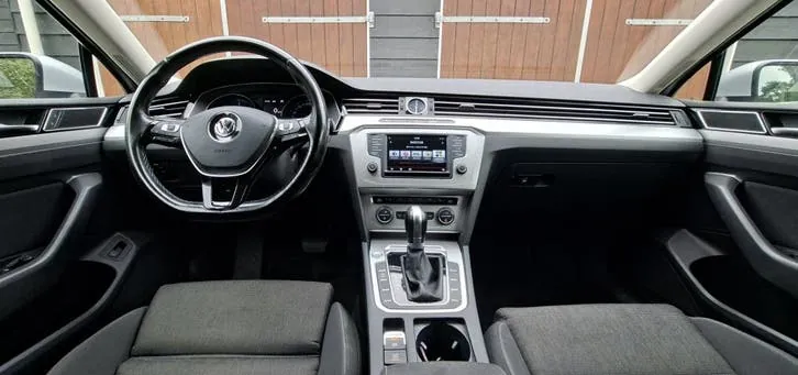 Volkswagen Passat 2015 photo 3