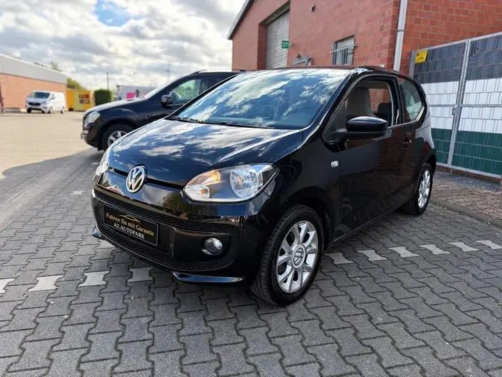 Volkswagen Up