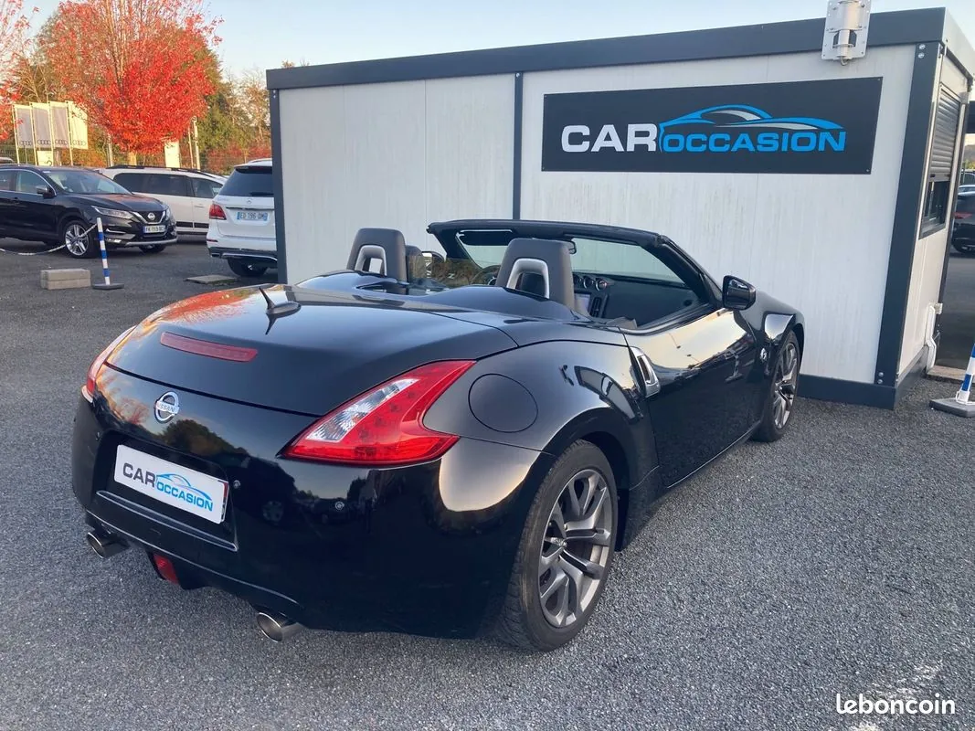 Nissan 370Z 2011 photo 5