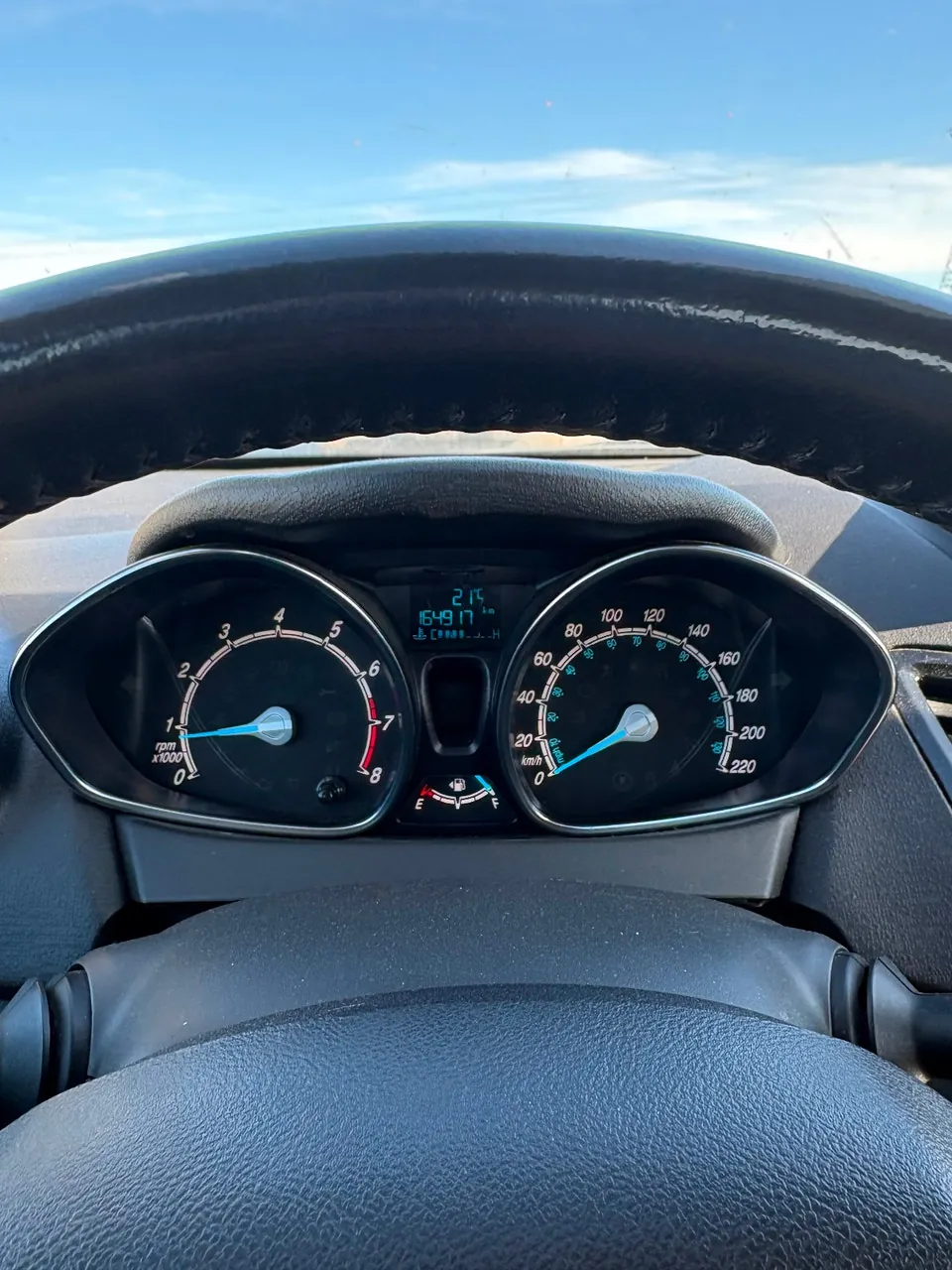 Ford Fiesta 2014 photo 3
