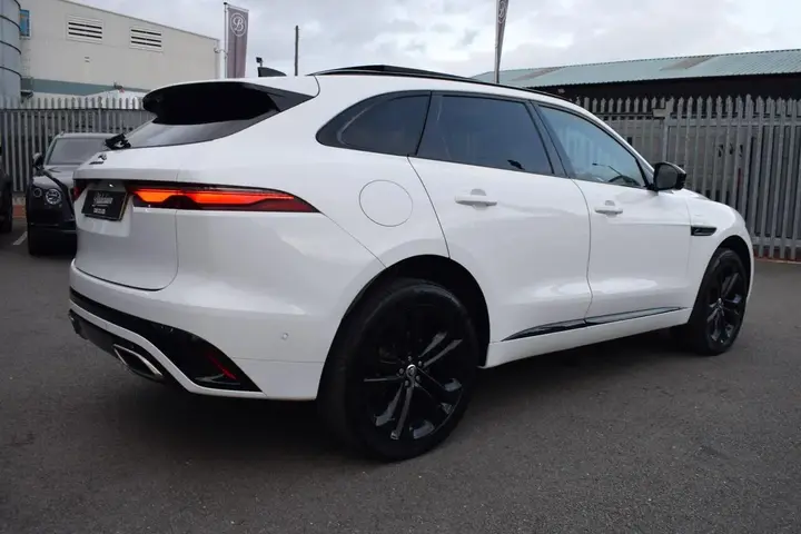 Jaguar F-Pace 2023 photo 5
