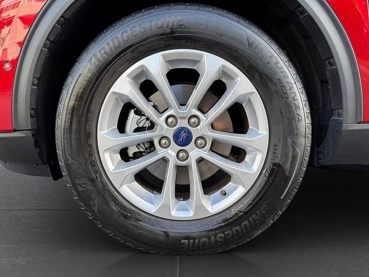Ford Kuga 2024 photo 3