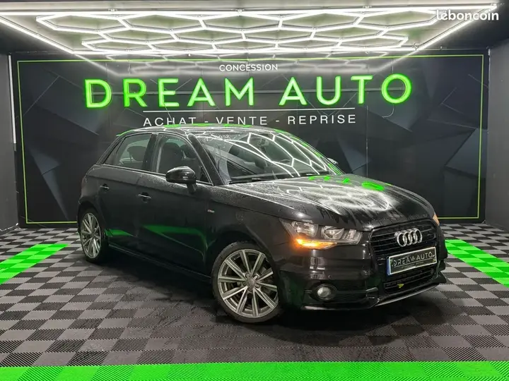 Audi A1 2014 photo 2