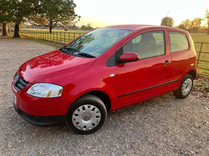 Volkswagen Fox 2008 photo 2
