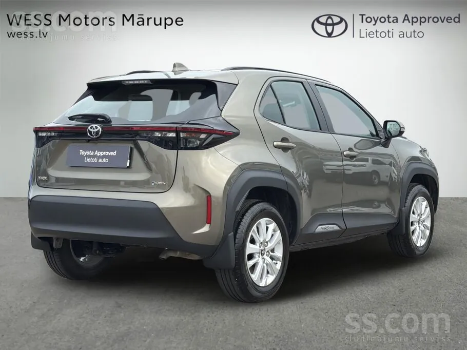 Toyota Yaris Cross 2025 photo 2