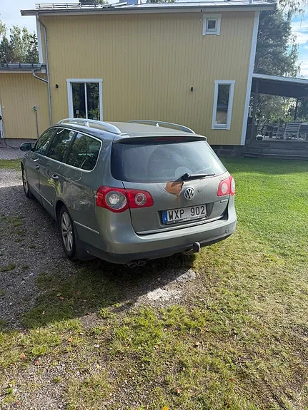 Volkswagen Passat 2009 photo 4
