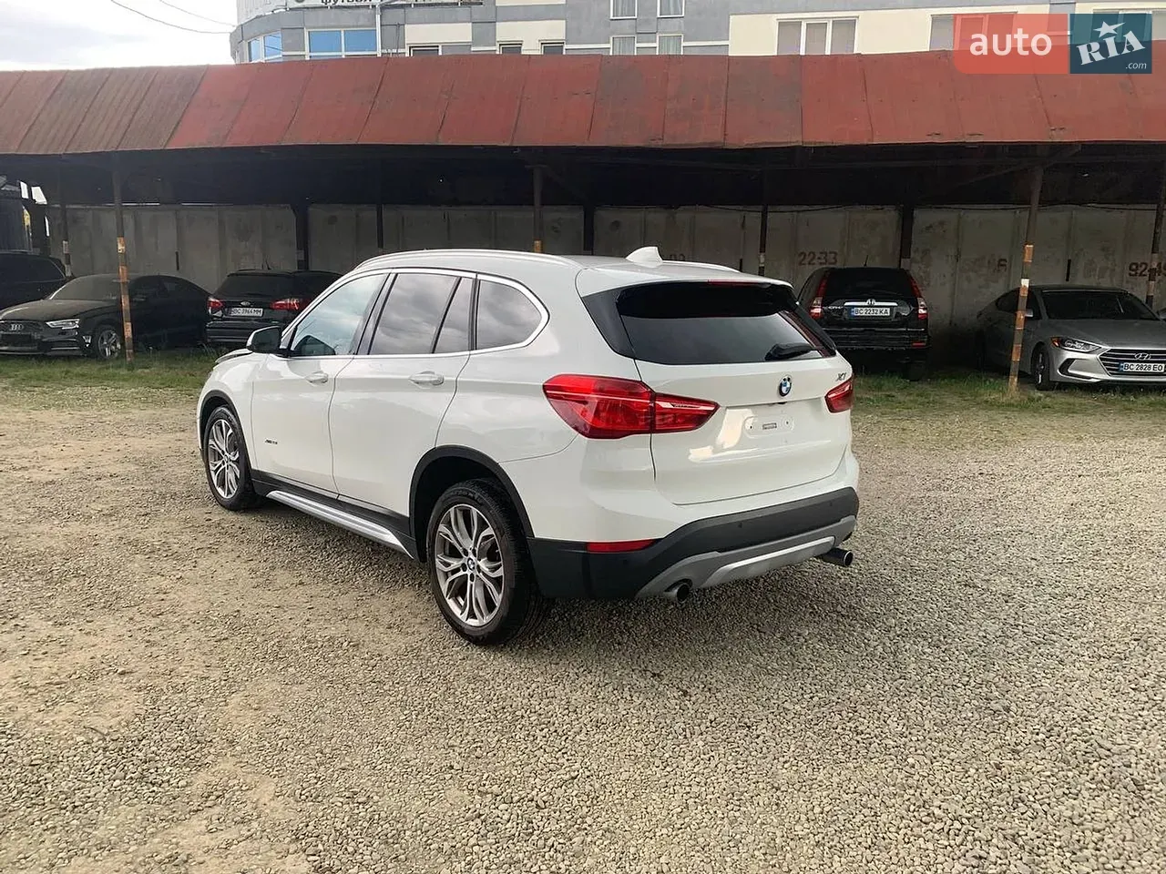 BMW X1