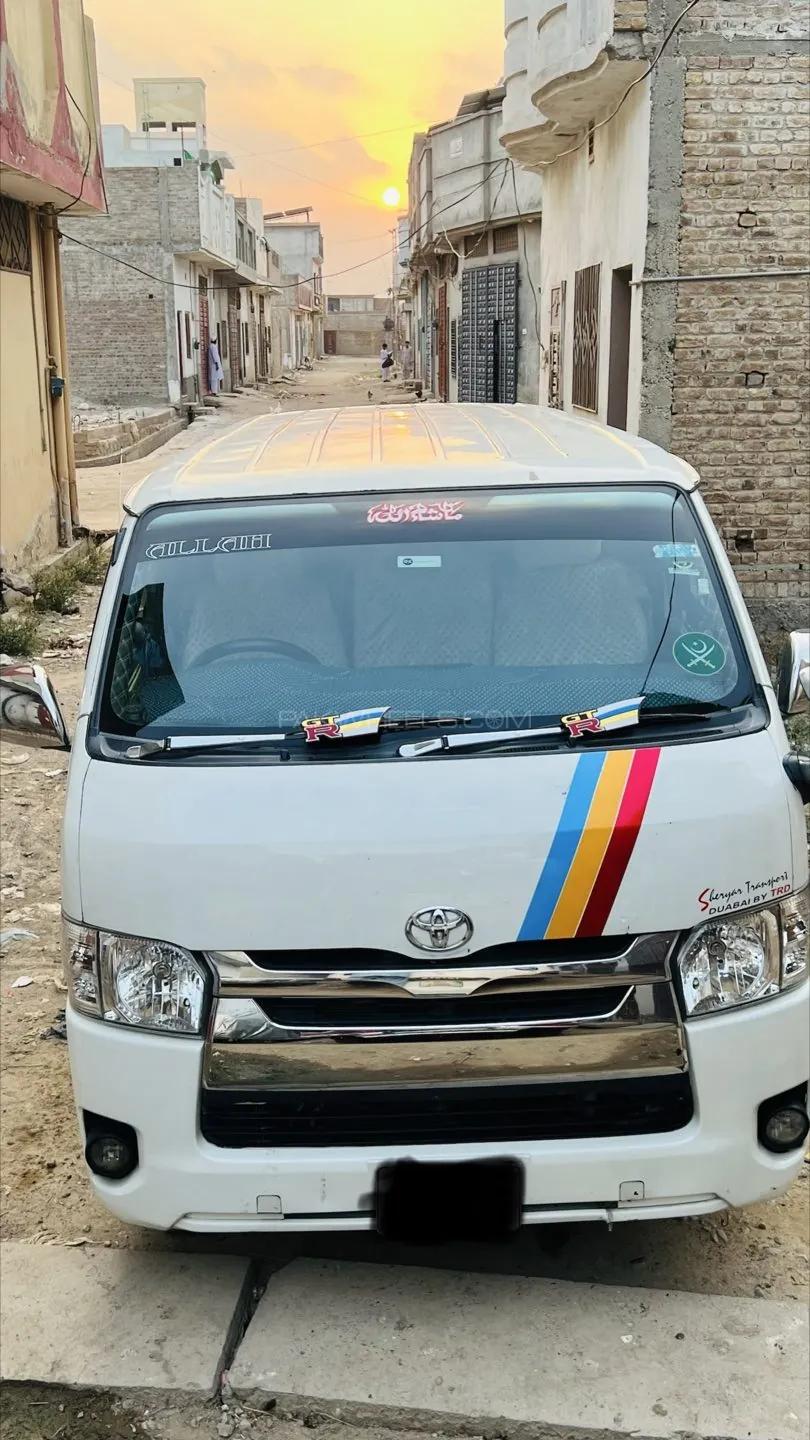 Toyota Hiace