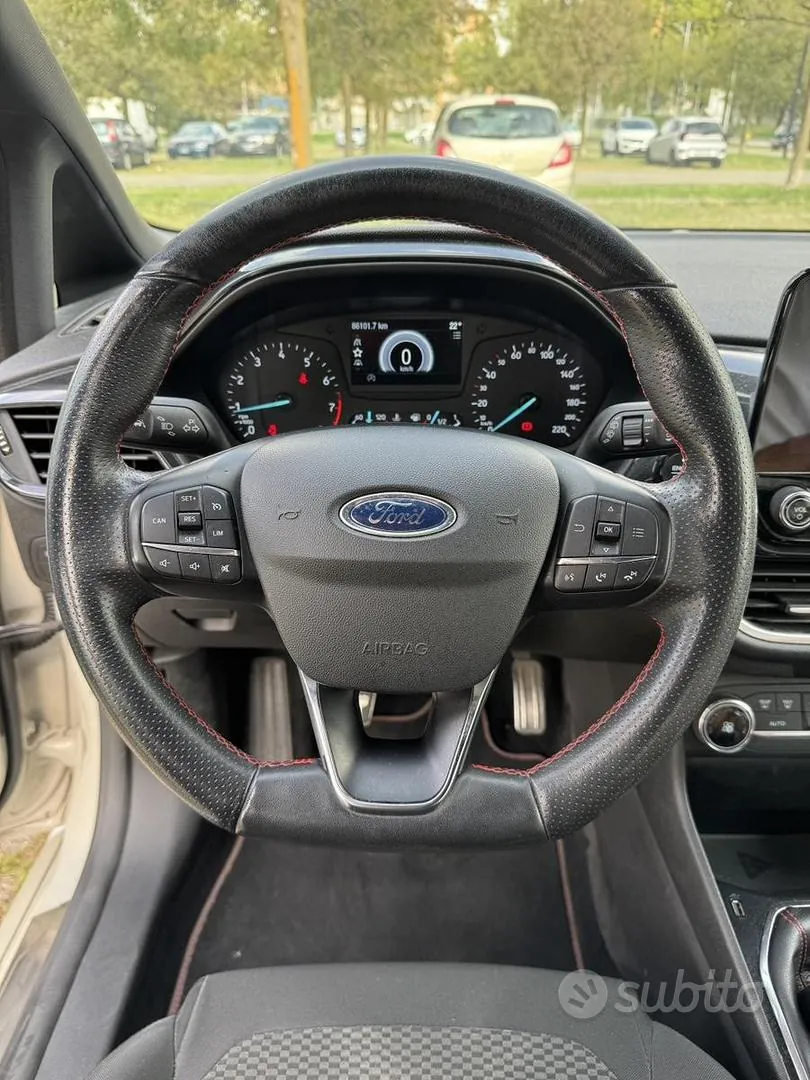 Ford Fiesta 2021 photo 3