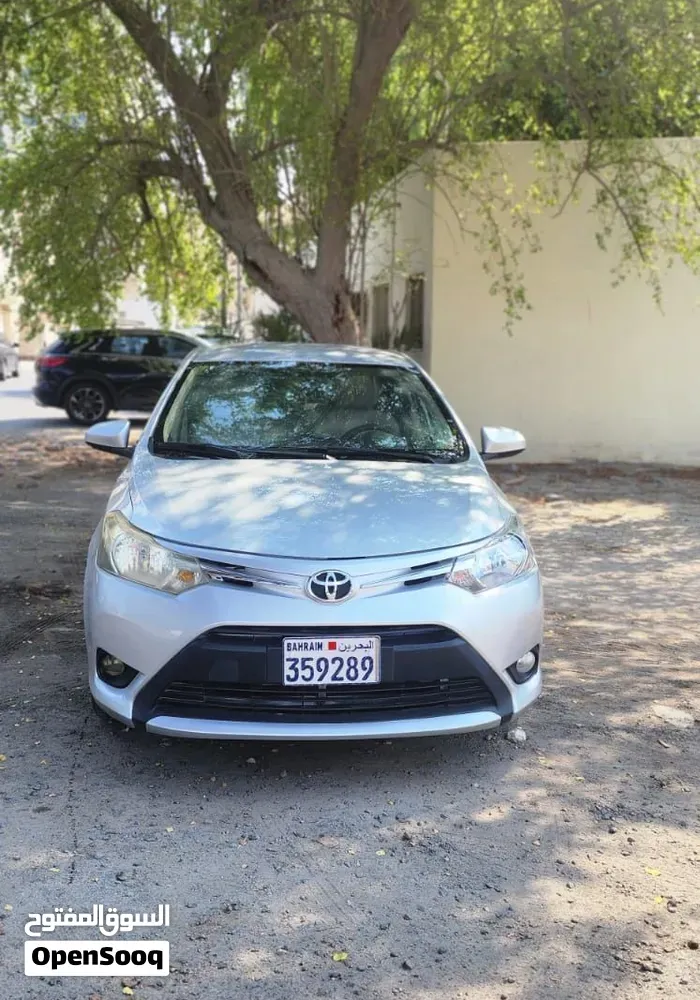 Toyota Yaris 2016 photo 2
