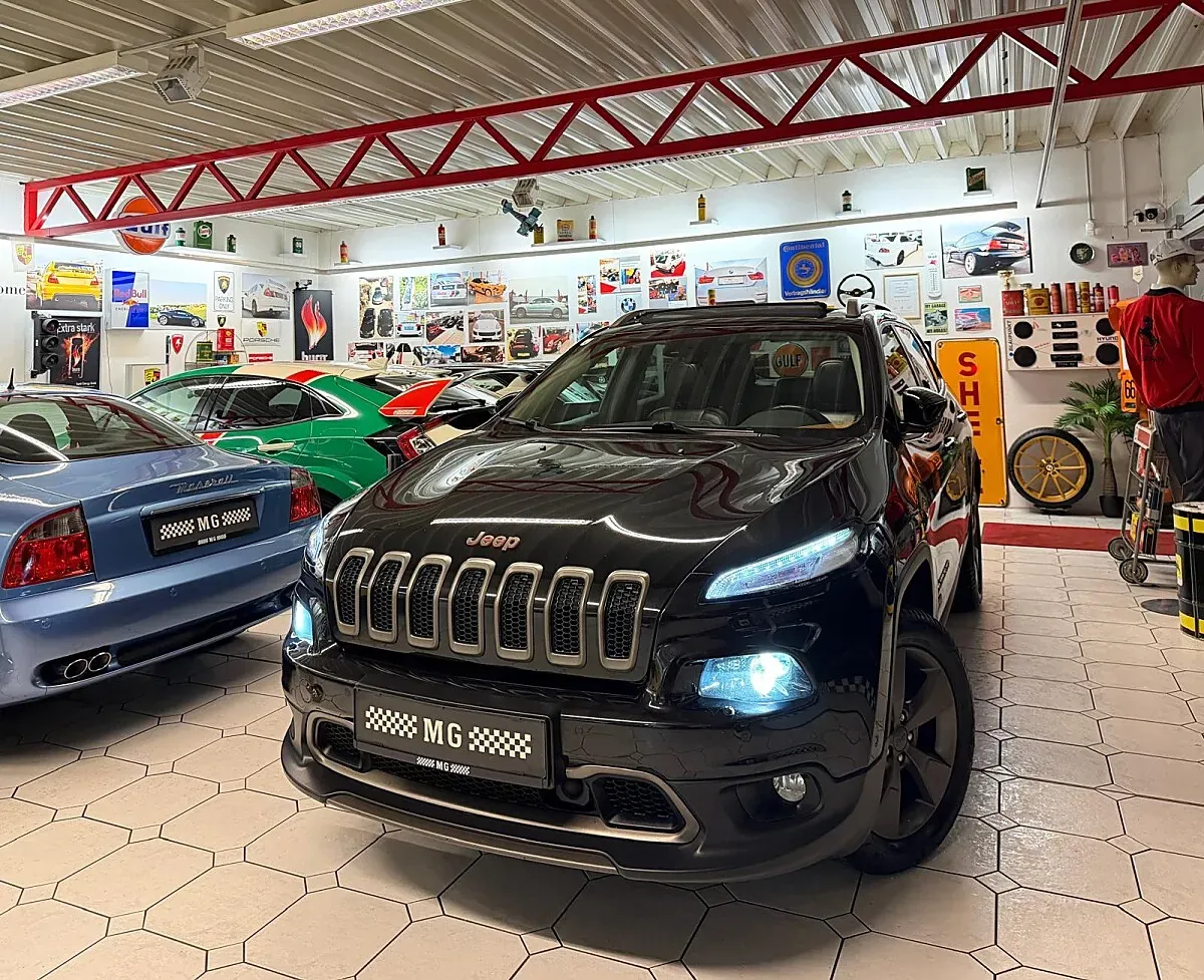 Jeep Cherokee 2016 photo 2