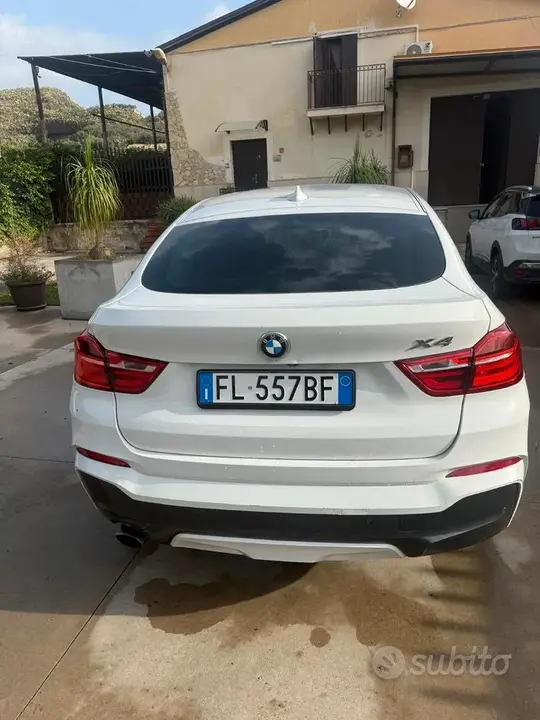 BMW X4 2017 photo 2