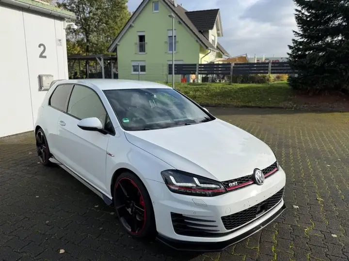 Volkswagen Golf 7