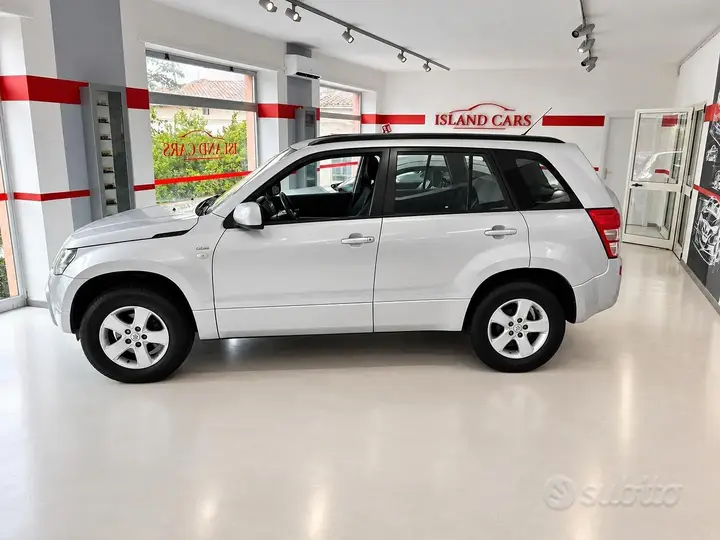 Suzuki Grand Vitara 2006 photo 3