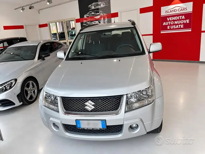 Suzuki Grand Vitara 2006 photo 2