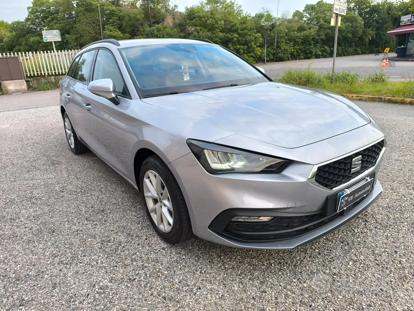 Seat Leon 2024 photo 3