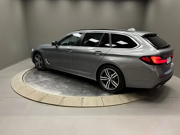 BMW 530E 2023 photo 3