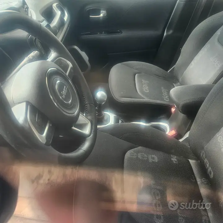 Jeep Renegade 2017 photo 5