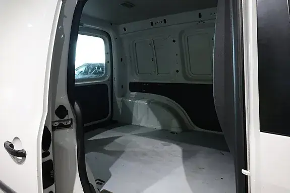 Volkswagen Caddy 2012 photo 5