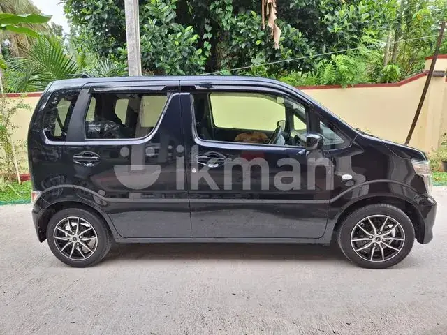 Suzuki Wagon R Fx 2024 photo 2