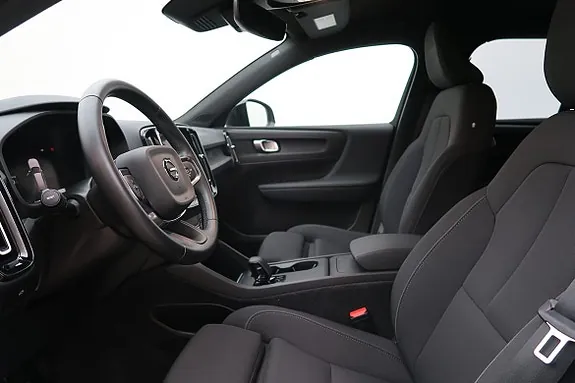 Volvo Ex40 2025 photo 4