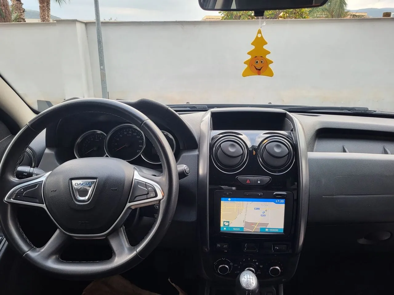 Dacia Duster 2017 photo 4