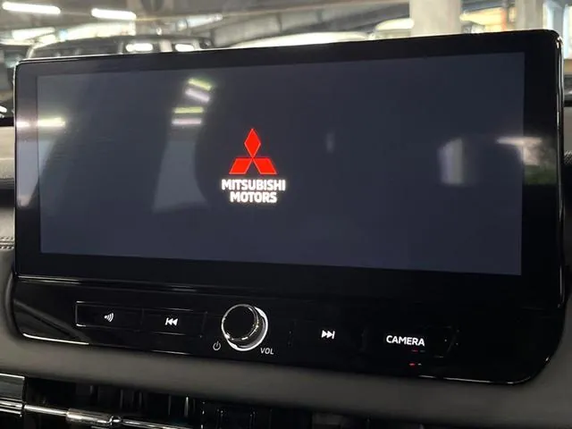 Mitsubishi Outlander 2024 photo 5
