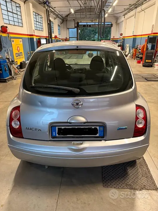 Nissan Micra 2010 photo 5