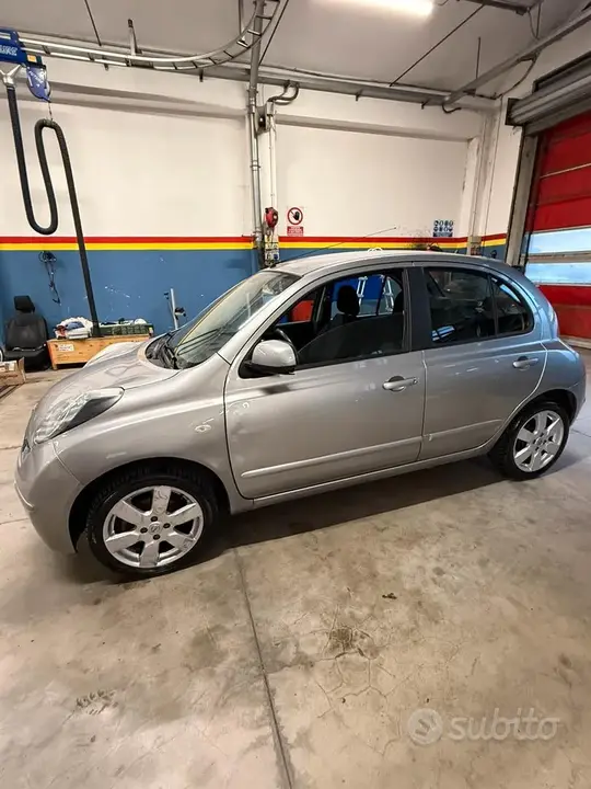 Nissan Micra 2010 photo 4