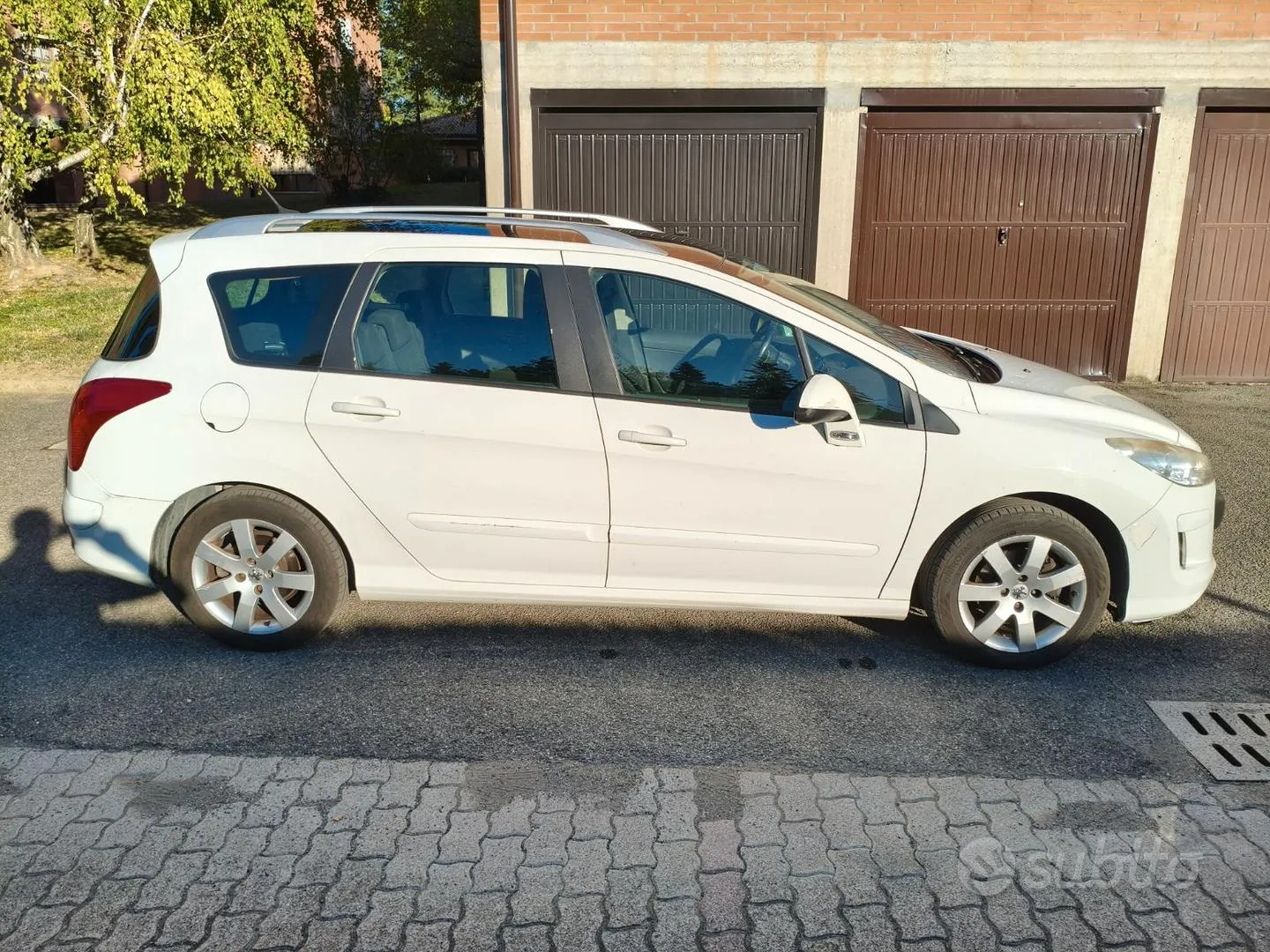 Peugeot 308 2010 photo 4